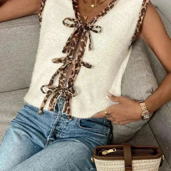 Multicolor Casual Women's Patchwork Leopard Print V-Neck Lace-Up Knitted Vest - Picture 3 of 6